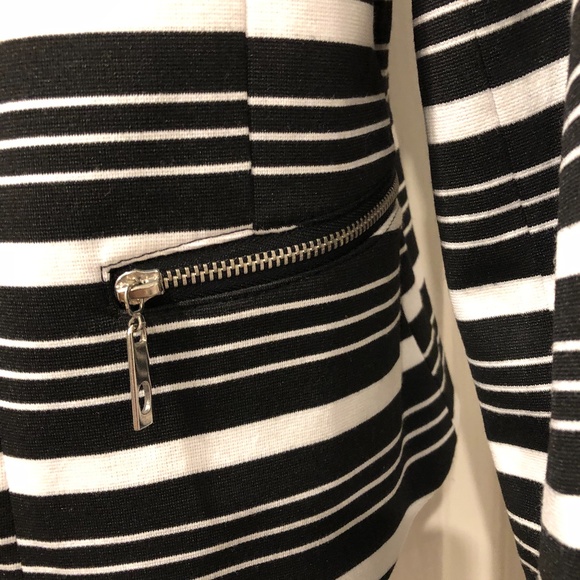 Women’s Black/White Jacket (NWT) - Picture 7 of 8